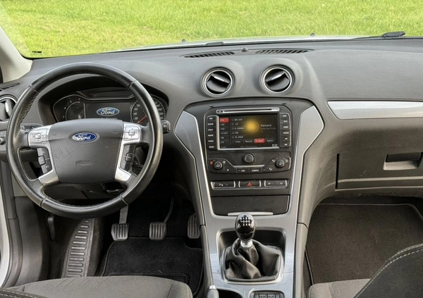 Ford Mondeo cena 30000 przebieg: 277211, rok produkcji 2013 z Mysłowice małe 154